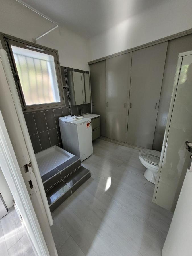 Lit Double. Homestay Greoux-les-Bains